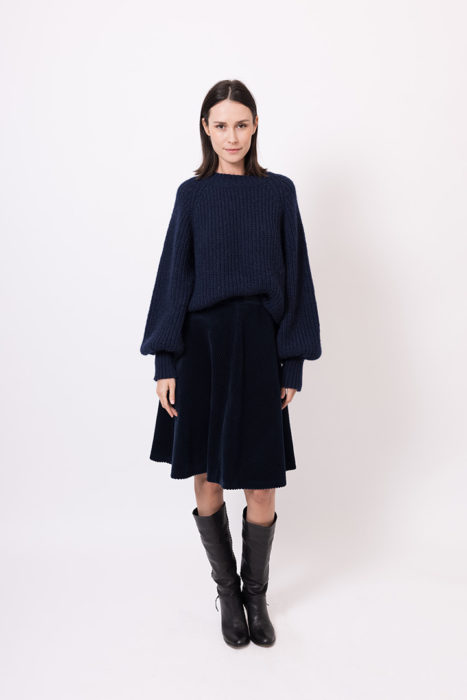 autumn-winter-2021-2022-woman-fashion-elena-hellen-14