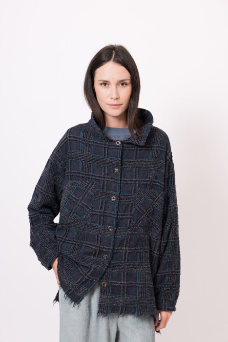 autumn-winter-2021-2022-woman-fashion-elena-hellen-23