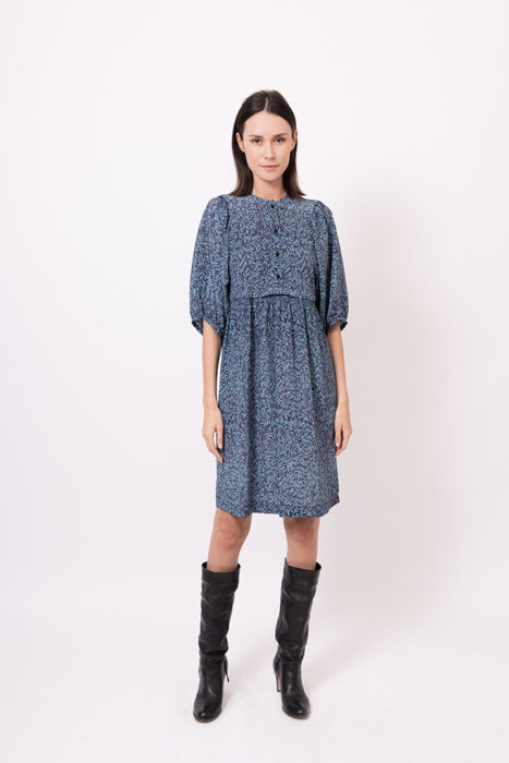 autumn-winter-2021-2022-woman-fashion-elena-hellen-24