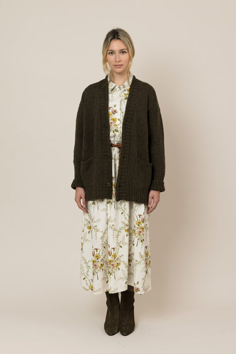 autumn-winter-2023-2024-woman-fashion-elena-hellen-04